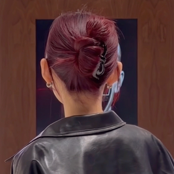 ��ǰ�̹��� 896*562